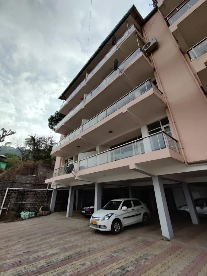 Kasauli Edge Apt With Balcony מראה חיצוני תמונה