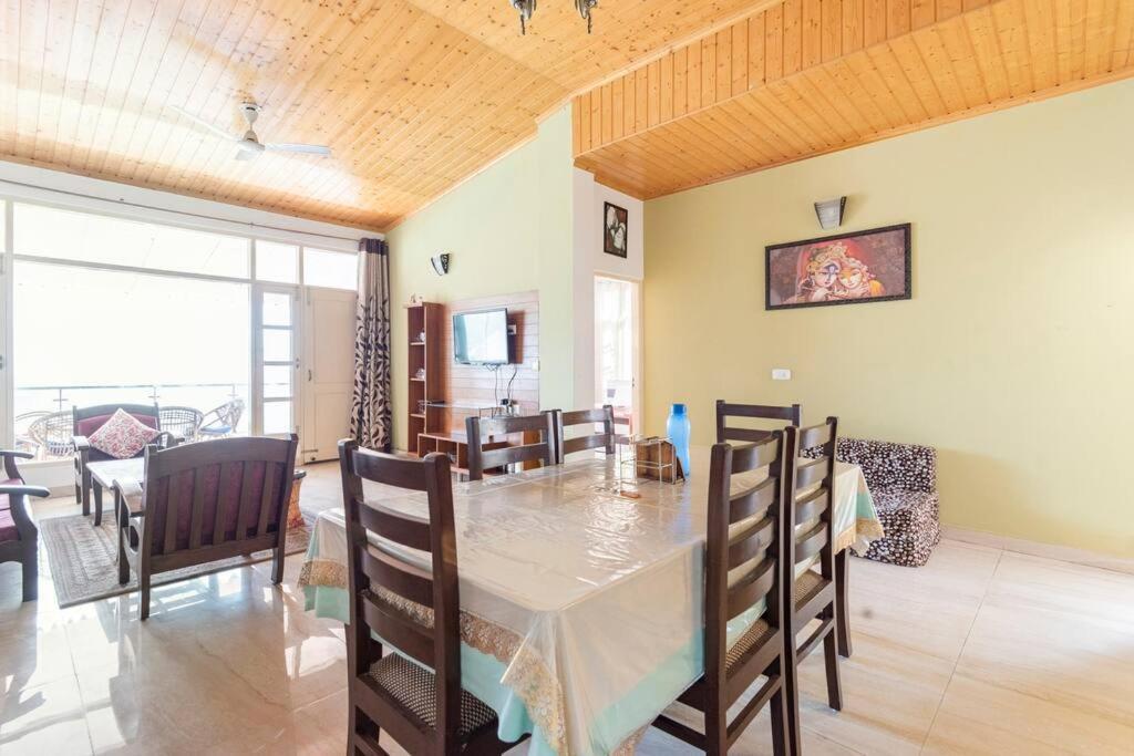Kasauli Edge Apt With Balcony מראה חיצוני תמונה