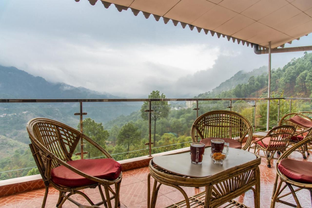 Kasauli Edge Apt With Balcony מראה חיצוני תמונה