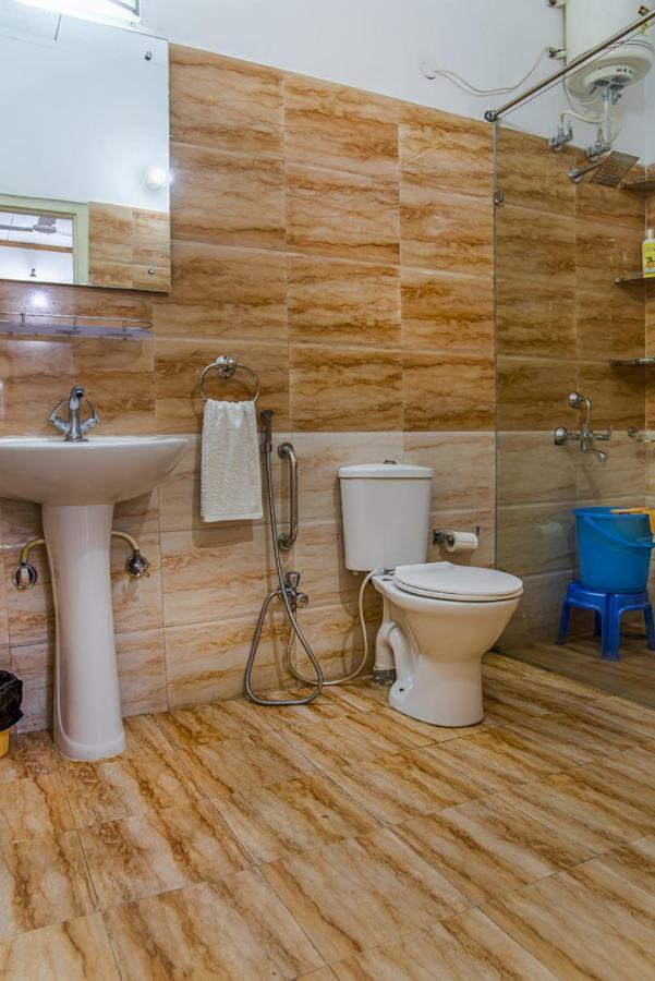 Kasauli Edge Apt With Balcony מראה חיצוני תמונה