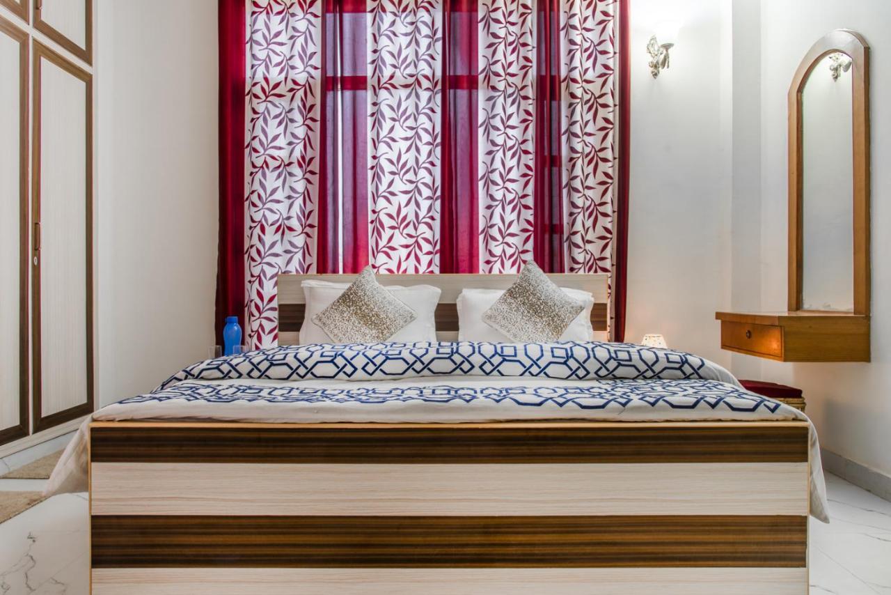 Kasauli Edge Apt With Balcony מראה חיצוני תמונה